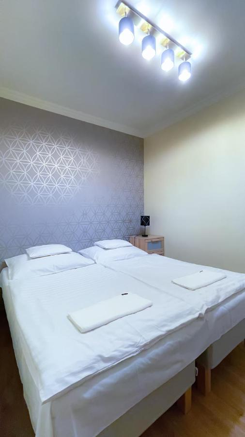 Ozkut Apartmanhaz Olmod Exterior photo