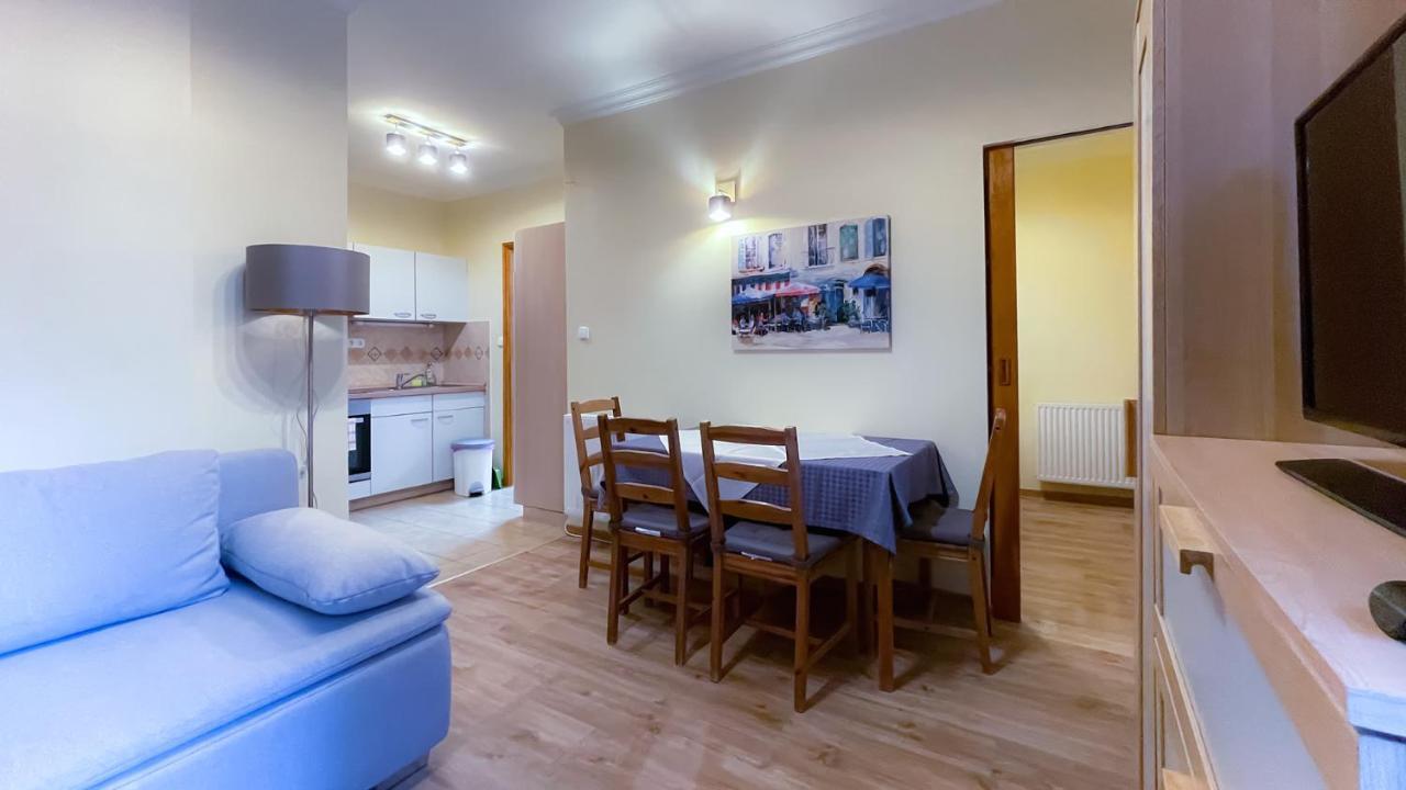 Ozkut Apartmanhaz Olmod Exterior photo